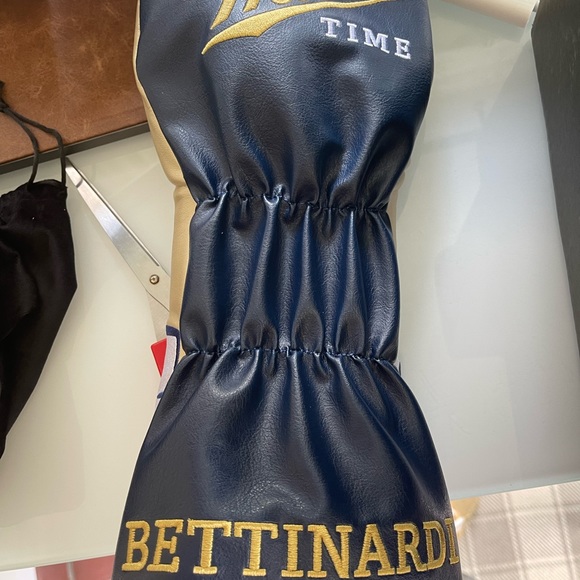 Bettinardi Other Bettinardi X Miller Lite Driver Headcover In Hand Fast Shipping Poshmark